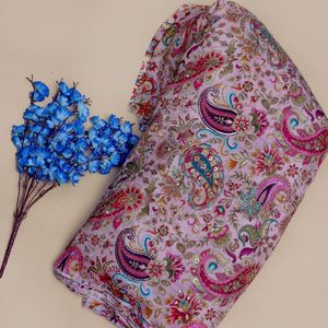 Tissu en crêpe de soie tissé de poids moyen, brodé de sequins, motif Paisley, rose lilas, pour vêtements de mariage/occasions spéciales - Product Image 4