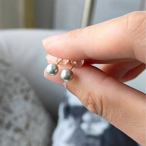 ต่างหูมุกอะโกย่าทอง 18K คุณภาพสูง สีฟ้าเย็นจากน้ำทะเลธรรมชาติ พร้อมแสงสว่างและประกายเงางาม - Product Image 3