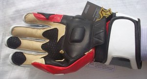 ถุงมือแข่งรถมอเตอร์ไซด์สไตล์ใหม่จากเยอรมัน - Product Image 2