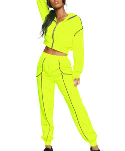 Nueva Llegada, Chaqueta Deportiva Personalizada para Mujer con Paneles en Contraste, Chaqueta Corta de Nailon con Cierre y Conjunto de Pantalones de Nailon, Logotipo Personalizado - Product Image 1