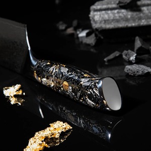 Custom Handmade Eco-Friendly Dishwasher Safe Ambidextrous <b>Bread</b> <b>Knife</b> Damascus Steel Resin Handle 9 in Modern - Product Image 2