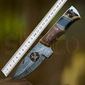 Couteau de chasse OEM Wirecut en acier Damas, couteau à dépecer, lame fixe avec manche en bois de cerf, couteau de camping et d'extérieur EDC avec étui en cuir - Product Image 6