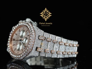 นาฬิกาโครโนกราฟหรูหราประดับเพชร Pahal Jewels รุ่น Unisex ขนาด 40 มม. ตัวเรือนสแตนเลสสตีล ระบบอนาล็อก รุ่นลิมิเต็ดอิดิชั่น ดีไซน์ทันสมัย - Product Image 2