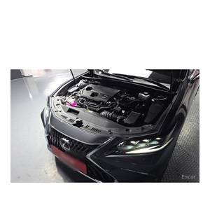 Lexus ES Executive 2024 con Cámara Trasera, Asientos de Cuero, Volante a la Izquierda - 15,135 km, 9 Años de Edad - Product Image 6