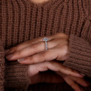 แหวนหมั้นทองคำแท้18K สุดคลาสสิกแหวนสำหรับสตรีใส่ในงานปาร์ตี้ประดับเพชรทรงวงแหวนสำหรับใส่เป็นของขวัญ - Product Image 3