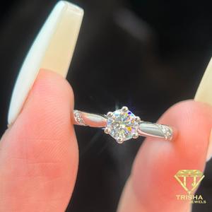 Bague élégante en moissanite florale, en argent Sterling 925, pierre brillante à taille ronde, bijoux de luxe uniques pour femmes, cadeau de mariée - Product Image 4