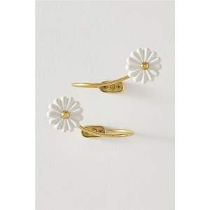 Gancho de Pared de Hierro Resistente |   Colgador Metálico Floral de 5 Niveles |   Percha Decorativa Dorada Antióxido |   Venta al por mayor - Product Image 6