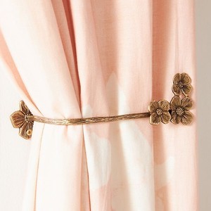 Elegant Brass <b>Curtain</b> Holder Bow Tieback Decorative Drapery Holdback for Living Room Bedroom Window Décor for Home Hotel Décor - Product Image 1