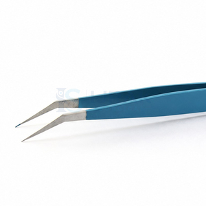 Pince à épiler professionnelle bleue à pointe angulaire en acier inoxydable pour extensions de cils volume, salon de beauté et application de cils - Product Image 3