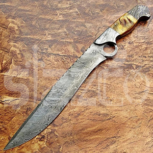Couteau de chasse Bowie à lame fixe en acier Damas fait main, avec poignée en corne de bélier et étui en cuir, cadeau idéal - Product Image 5
