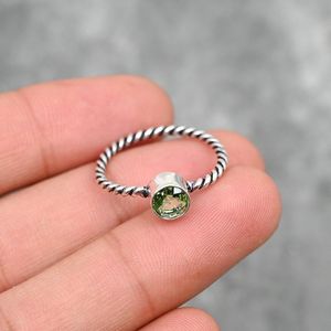 Peridot Gemstone Handmade 925 Sterling Silver Twisted Band Ring Single Stone Jewelry <b>Gift</b> <b>For</b> <b>Her</b> - Product Image 2
