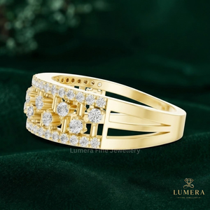 Bague de mariage moderne de luxe en diamant de laboratoire, motif ajouré, bords micro-pavés parallèles, motif zigzag suspendu pour femme - Product Image 3