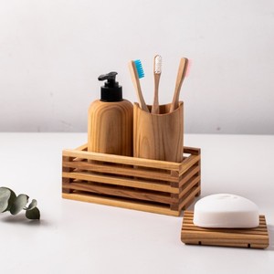 Ensemble salière et poivrière en bois naturel moderne, écologique, durable, pot à épices carré suspendu en bois, fait main, pour cuisine - Product Image 3