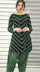 Costume brodé 3 pièces, design personnalisé, arrivée festive, robes Punjabi pour femmes, vêtements traditionnels indiens et pakistanais brodés - Product Image 4