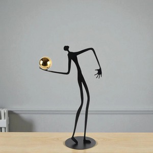Sculpture en métal contemporaine de figure humaine finition noire, idéale pour les cadeaux d'entreprise, les espaces professionnels et la décoration de bureau - Product Image 1