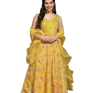 El último diseñador Pure Organza Silk Sequence Hand Work Lahenga Choli de Fab Zone - Product Image 1