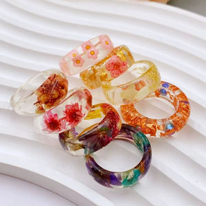 ดอกเดซี่แห้งสไตล์วินเทจ ดีไซน์สร้างสรรค์แบบยุโรปอเมริกัน ของขวัญขายส่งสุดฮิตทันสมัย เรียบง่าย รูปทรงแตรสัตว์ - Product Image 1