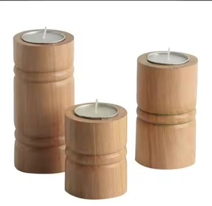 Porte-bougie en bois artisanal, décoration élégante pour la maison, idéal pour les célébrations festives - Product Image 3
