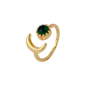 Bague ajustable en forme de croissant de lune avec émeraude verte - Bijou artisanal plaqué or - Idéale pour le quotidien - Product Image 3