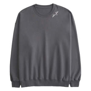 Sudadera con cuello redondo y estampado gráfico en la espalda, estilo casual y urbano, personalizada al por mayor para OEM - Product Image 1