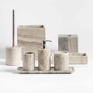 Elegante juego de accesorios para baño que transforma instantáneamente un espacio ordinario en un santuario refinado y visualmente cautivador. - Product Image 1