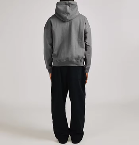 Sweat-shirt unisexe tendance en coton uni coupe classique avec logo personnalisé sur le devant, respirant, écologique et poches, idéal pour le streetwear hivernal - Product Image 6