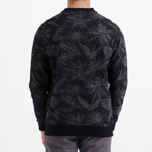 เสื้อสเวตเชิ้ตผู้ชายพรีเมียมสำหรับฤดูใบไม้ผลิ คอกลม แขนยาว พิมพ์ลายดิจิทัล ชายเสื้อและปลายแขนแบบริบ สำหรับสไตล์ทันสมัย - Product Image 3