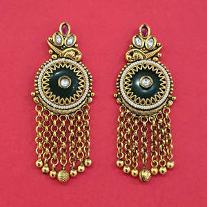 Mayoristas de Joyería Artificial de Moda en India, Pendientes de Estilo Antiguo con Baño de Oro Mate 231627 - Product Image 2