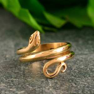 Anillo de Serpiente Ajustable de Alta Calidad Chapado en Oro de 18k, Diseño Minimalista de Animal, para Venta al por Mayor/OEM/ODM - Product Image 1