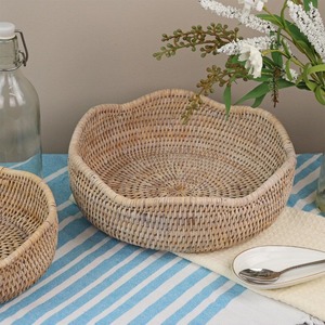 Panier de rangement rond en rotin naturel écologique Artex Green Earth, fait main, à bords festonnés, multifonctionnel, moderne, fabriqué au Vietnam - Product Image 4