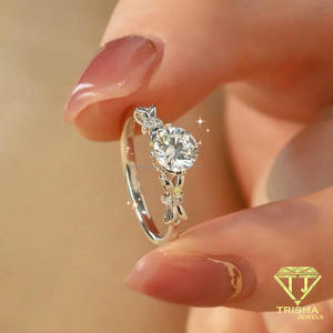 Bague sophistiquée en diamant de laboratoire VVS taille ronde, sertie d'un anneau torsadé sculpté, en argent sterling 925, bijoux de mariée de luxe - Product Image 3