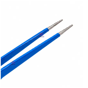 Pinzas Bipolares Europeas para Irrigación, Tipo Bayoneta, 18 cm, Punta de 0.5 mm, Antiadherentes, Reutilizables, Instrumento Manual, Set MEDICAB - Product Image 3