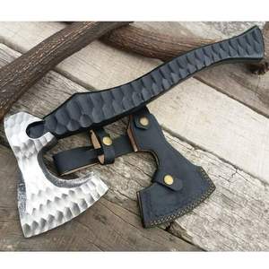 Hache tactique forgée à la main avec manche en bois et fourreau en cuir, lame en acier au carbone pour la survie en extérieur - Product Image 3