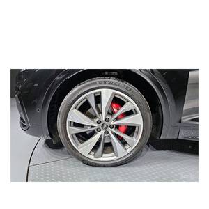 Audi SQ5 3.0 TFSI Quattro Sportback 2022 con Volante a la Izquierda, Caja de Cambios Automática, Asientos de Cuero, Cámara Trasera, 100,974 km - Product Image 5