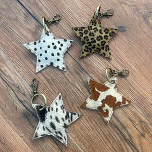 Lo más nuevo, llavero hecho a mano con pelo en cuero de vaca en forma de estrella, llaveros de vaquero y vaquera de cuero genuino occidental, llavero con estampado de vaca - Product Image 2