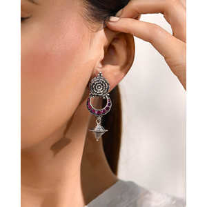 Pendientes de Moda Meera Jaipur Gulab Chakra Plateados - Product Image 1