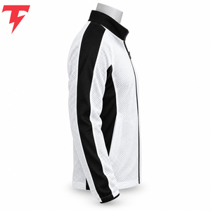 Veste en mesh premium pour homme, offrant un matériau en mesh doux, une coupe confortable et une ventilation fiable pour l'entraînement, la remise en forme et la vie active. - Product Image 3