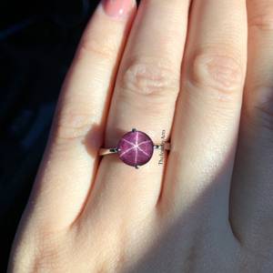 Bague en argent sterling 925 avec rubis étoile rouge, classique, sertie de griffes, pour femme, cadeau idéal - Product Image 5