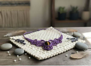 Collar de Perlas de Macramé Hecho a Mano con Diseño de Mariposa, Estilo Budista, Bohemio, Ajustable, con Piedras Curativas - Product Image 4