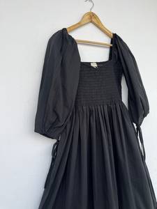 Robe décontractée tendance pour femmes et jeunes filles, en pur coton, longueur genou, col en V, manches longues, coupe évasée, imprimé floral indien, idéale pour l'été et les soirées. - Product Image 6