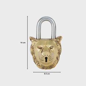 รูปปั้นสิงโตทองเหลืองชุบทองคำ งานฝีมือประดับประตูสำหรับตกแต่งบ้าน - Product Image 3