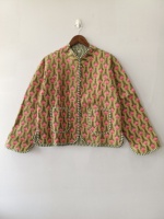 Veste en coton matelassée de style bohème indien : veste courte en patchwork