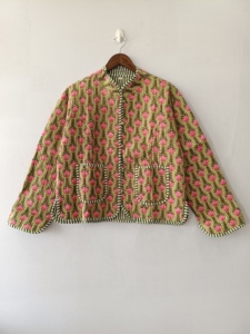 Chaqueta de algodón acolchada estilo bohemio indio: Chaqueta corta con patchwork - Product Image 1