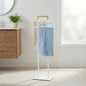 Vente en gros de luxueux double porte-serviettes en bambou avec cadre en fonte de Taiwan fabricant de stockage domestique - Product Image 1