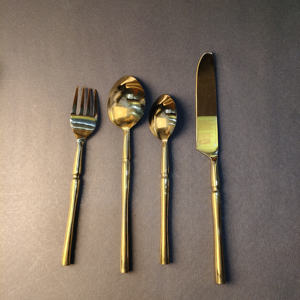 Ensemble de couverts en acier inoxydable minimaliste et élégant, finition or PVD, 4 pièces, couteau, fourchette et cuillère, vaisselle de luxe pour les dîners raffinés - Product Image 6