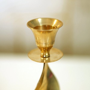 <b>Brass</b> <b>Candlestick</b> Holder Elegant Twisted Design Durable Home Decoration Metal Candle Stand - Product Image 4