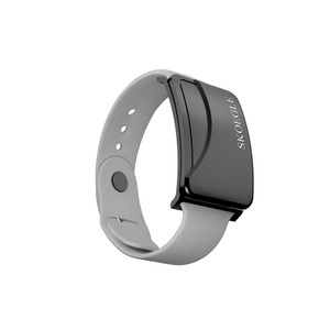 Pulsera Inteligente con Rastreador GPS SKOEGLE para Niños y Adultos Mayores, Botón SOS, Batería Recargable, Rastreo en Tiempo Real, Wi-Fi, 4G, 5G, Android - Product Image 2