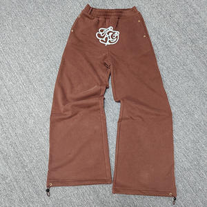 Ensemble de survêtements personnalisés avec broderie graphique, impression de haute qualité, pantalon de survêtement ample et sweat à capuche, ensemble pull-over marron, ensemble de jogging - Product Image 4