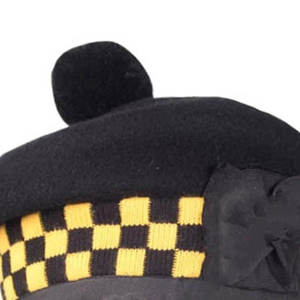 Gorro Balmoral Hecho a Mano, Estilo Escocés Tradicional, OEM ODM, 100% Lana, Negro, Amarillo, Dorado - Product Image 4