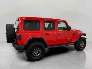 Venta de SUV J/p Wr/ler Rubicon 2024, Transmisión Automática, Asientos de Cuero, Volante a la Izquierda, Diésel Eléctrico, Cámara Trasera - Product Image 6